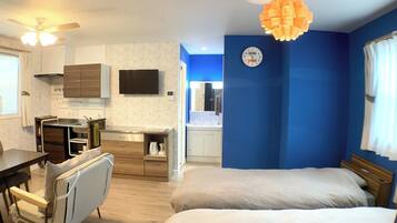 1 bedroom, desk, iron/ironing board, free WiFi