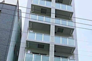 Exterior detail - Recommended for voluntary quarantine Currently  / Sumida-ku Tokyo (Sumida-ku)