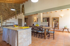 Dining - LO DEN CREUS - Fantastic country house with an above-ground pool, perfect for couples. Fre (Campos)