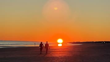Beach nearby, sun-loungers