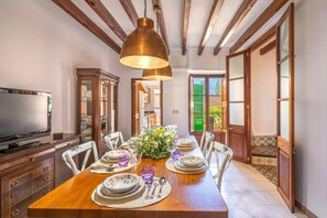 Dining - Holiday Home Casa Tramuntana with Mountain View, Wi-Fi, Garden & Terrace (Sóller)