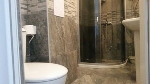 Shower, hair dryer, towels - Remarkable 2-Bed Apartment in Aleksandrovo (Aleksandrovo)