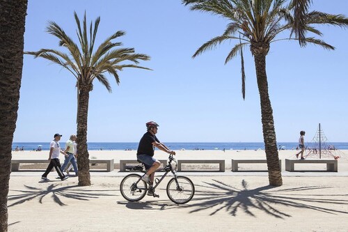 SANT MATEU House for 8 with garden and private pool, barbecue