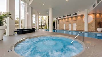 Piscine couverte