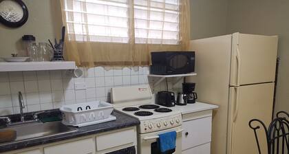 A minute from the expressway to travel anywhere in Puerto Rico