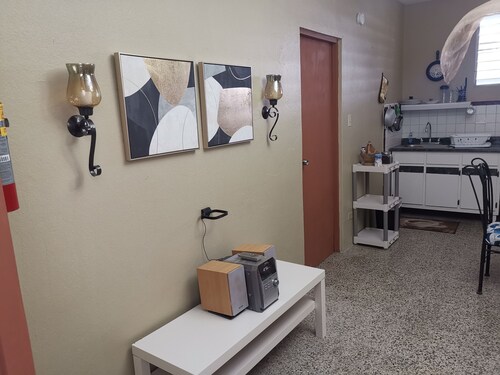 A minute from the expressway to travel anywhere in Puerto Rico