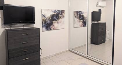 Tidy and Cozy Place to stay