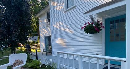 Beautiful updated home - best downtown neighborhood - walk to everything