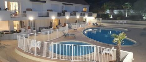 Outdoor pool, a heated pool
