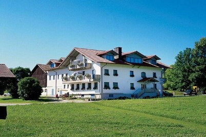 Ruhig Gelegene Fewo 03 - Rustikal und Modern Eingerichtet in Waldnähe