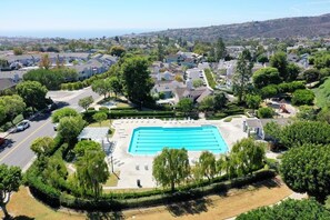 Beheizter Pool