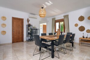 Dining - Wonderful and cheerful villa in Javea, Costa Blanca, Spain  with heated pool for 8 persons (Javea)