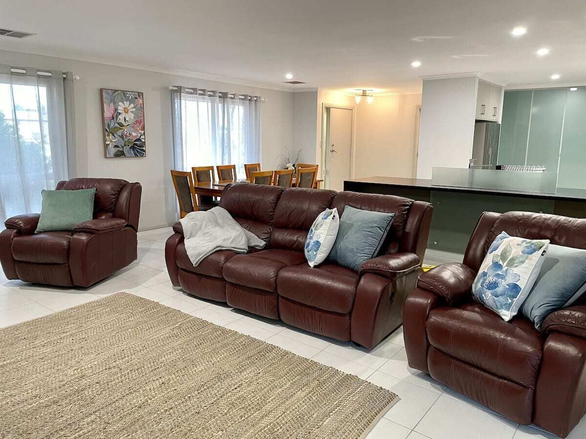 Retreat On Nankivell - simply stunning. Perfect for small and large groups. — image 12