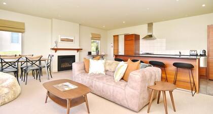 High Country Villa 238-Luxury Villa in Terrace Downs