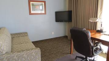 Junior Suite | Living area