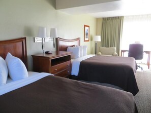 Iron/ironing board, free WiFi, wheelchair access - Coronet Motel (Palo Alto)