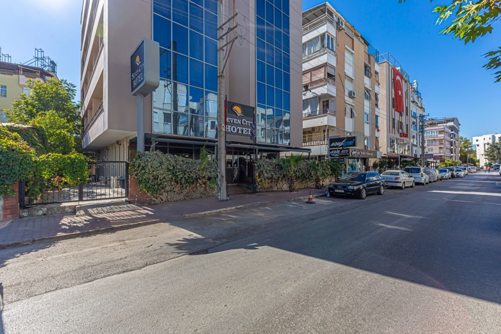 Foto - Seven City Hotel