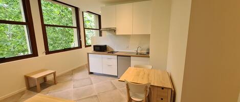 Fridge, microwave, coffee/tea maker, toaster