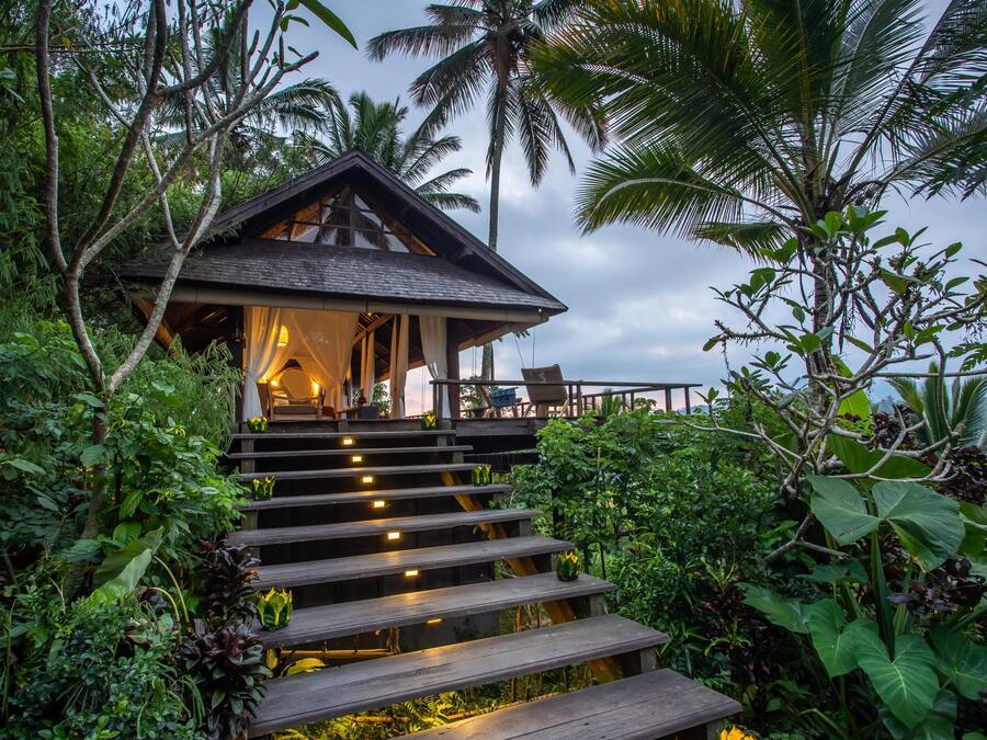 Buahan Valley Pool Bale | 1 bedroom, minibar, in-room safe, bed sheets