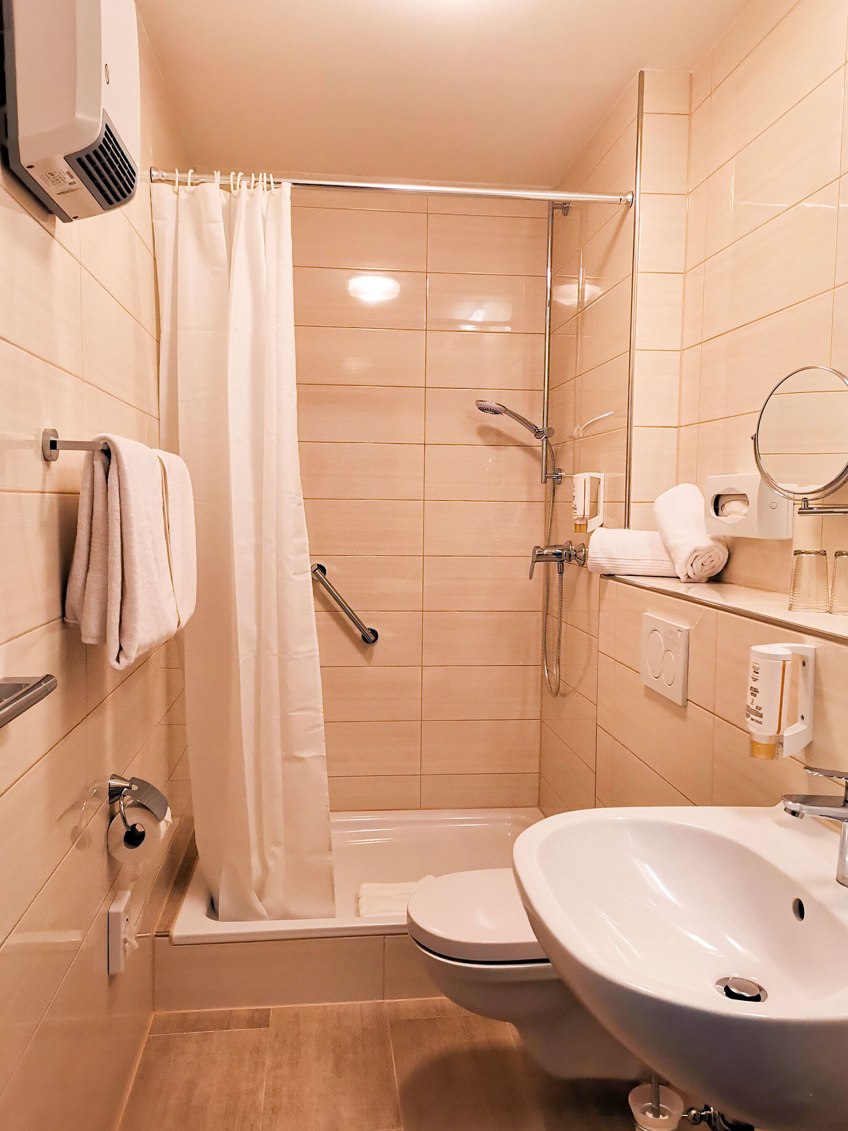 comfort double room | bathroom | hair dryer, towels