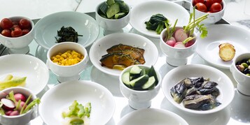 每日供應吃到飽早餐 (每人 JPY2000)