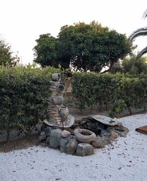 Property grounds - Villa Relax (Αδάμας)