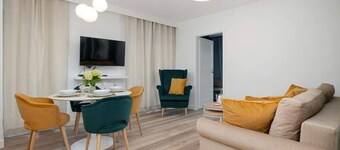 Na Wydmach A26 Międzywodzie  | Family Apartment Near the Beach | Parking & Balcony | Stylish Interiors