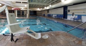 Piscine couverte, piscine extérieure