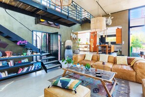 تلفزيون، مدفأة