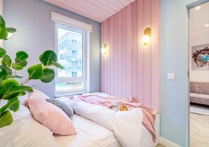 1 chambre, décoration personnalisée, ameublement personnalisé