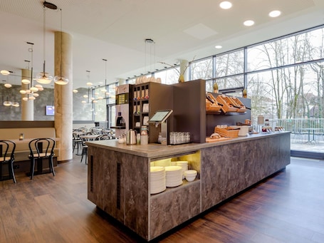 Miscellaneous. Ibis Styles Coburg