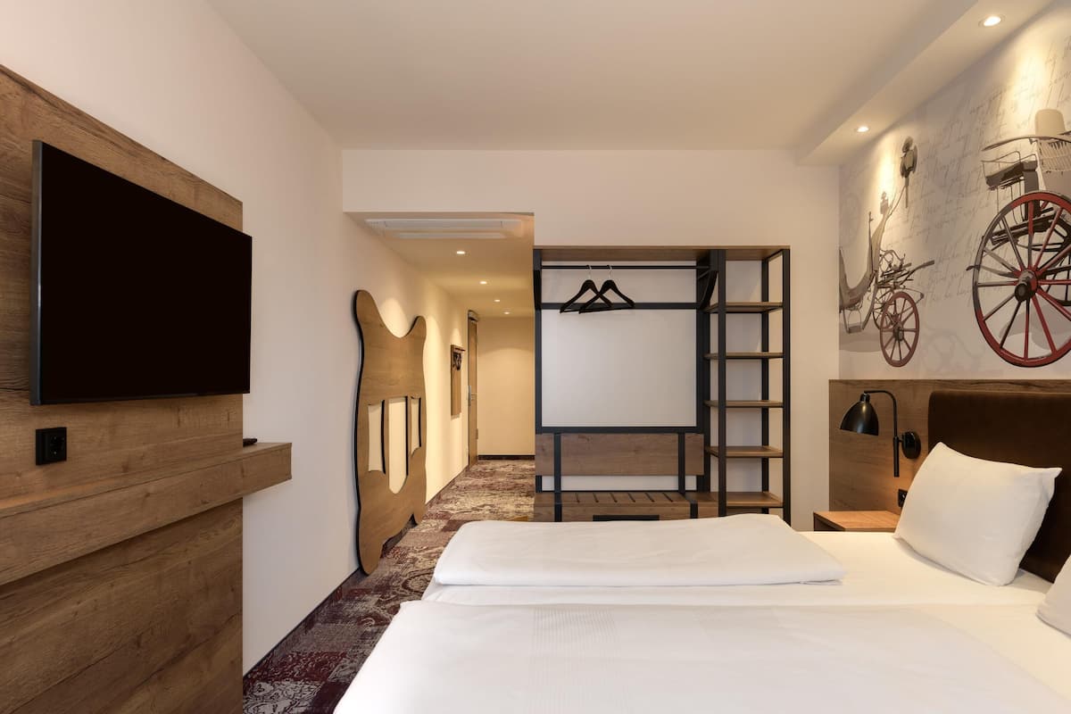Family Room, Multiple Beds | In-room safe, desk, soundproofing, free cots/infant beds