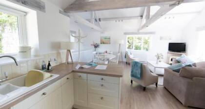 ❤️ 2 bed split level apartment 55 acres to explore
