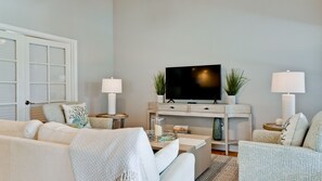 Smart TV, DVD player