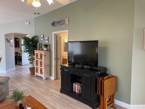 TV - Beautiful 2/2 Villa Conveniently Located w/BBQ Grill & FREE WiFi! (The Villages)