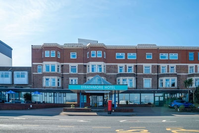 Strathmore Hotel