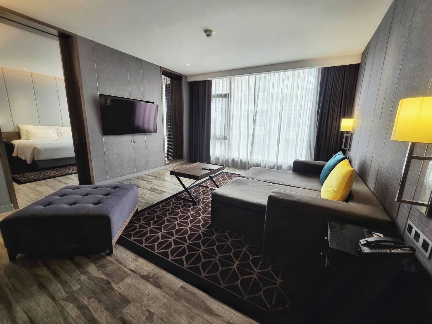 Photo - Ayathorn Bangkok