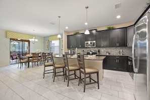 Luxury Villa, Private Bathroom (Havilah Vacation Villa) | Shared kitchen - Havilah Vacation Villas Resort Club (Davenport)