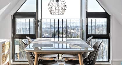 Pochin House Collections