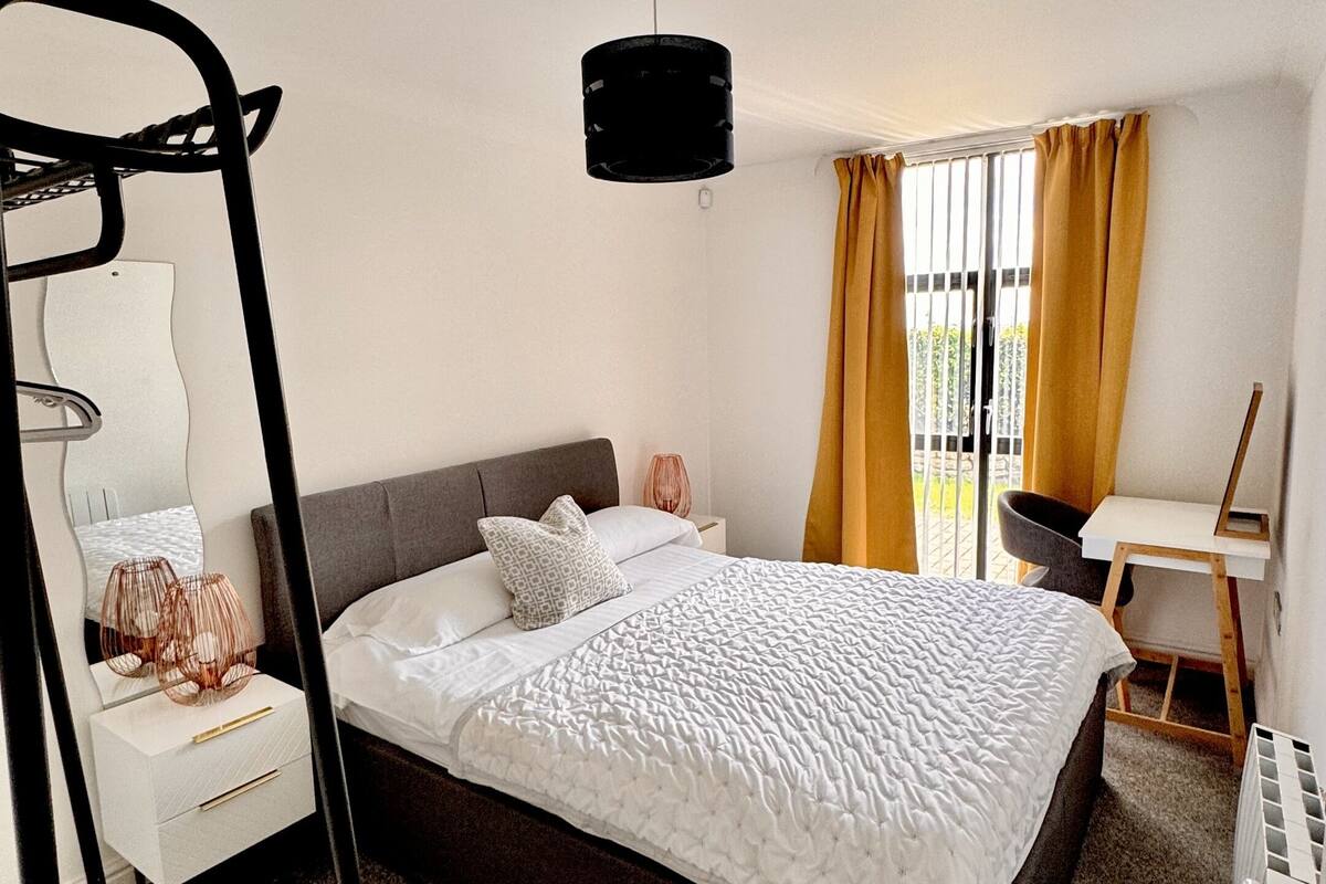 Executive Apartment, Private Bathroom | 2 bedrooms