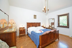 Family Villa, Multiple Bedrooms, Mountainside (Casale Tigli) | 4 bedrooms, free WiFi, bed sheets - Casale Tigli (Capolona)
