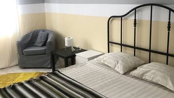Comfort Double Room, 1 Queen Bed | Individually decorated, individually furnished, free WiFi