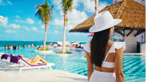 Exterior - Breathless Cancun Soul Resort & Spa - Adults Only - All Inclusive (Cancun)