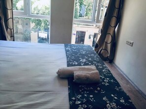 Suite básica | 1 habitación, tabla de planchar con plancha y wifi gratis 