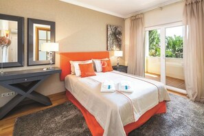 5 habitaciones y caja de seguridad en la habitación