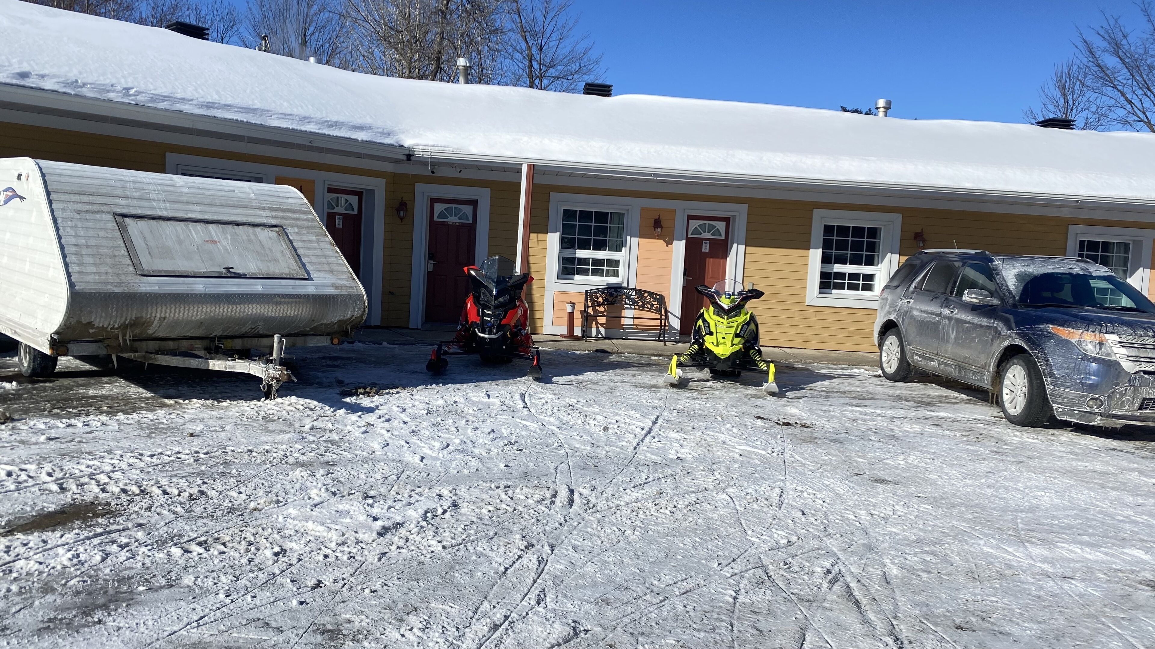 المنشأة من الخارج