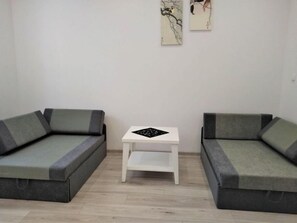 TV, books