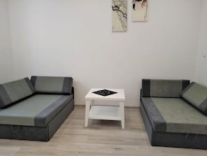 TV, books