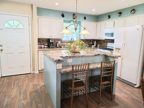 Cozy 3 bedrooms gated home in the TC Jester and Tidwell area