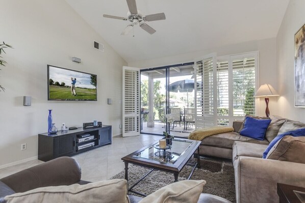 Smart TV, DVD player